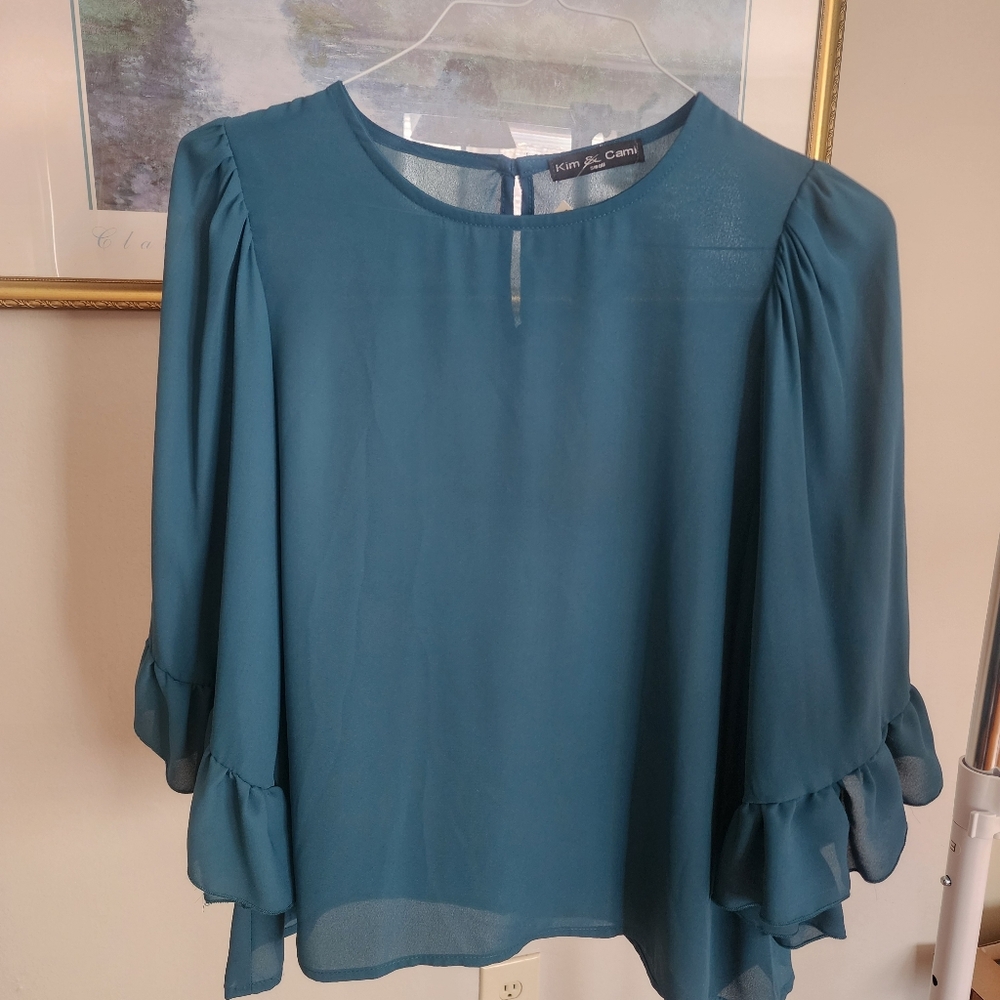 Kim and Cami, Women's Shirt l, NWT, Small